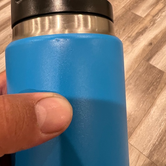 YETI Rambler Vacuum Bottle - 26 fl. oz.  Tahoe Blue.  HTF.  No returns accepted. - Picture 12 of 12